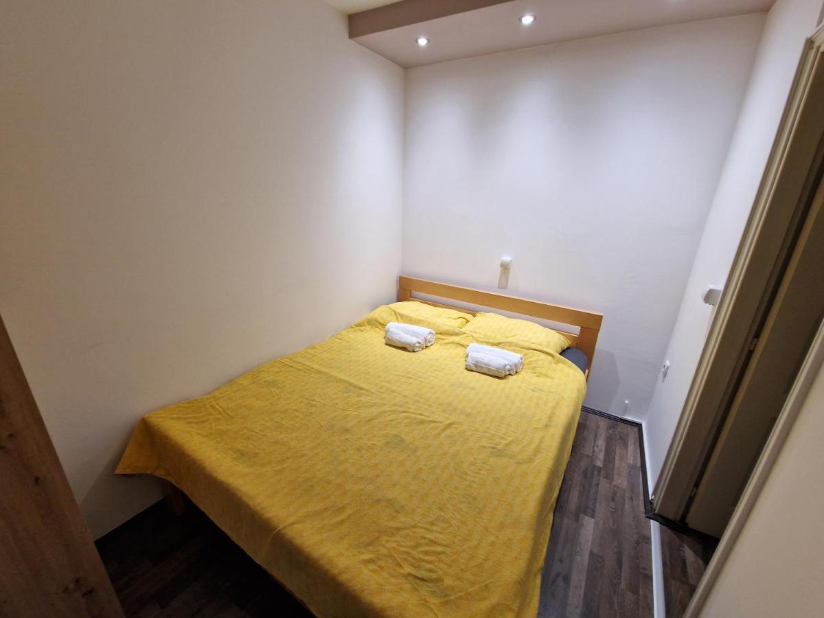T&A Apartment Paracin Ngoại thất bức ảnh